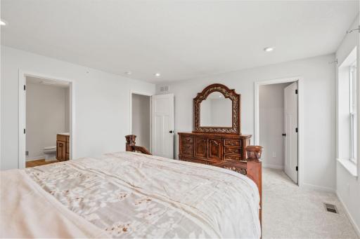 8612 Kenyon Court NE, B, Blaine, MN 55434