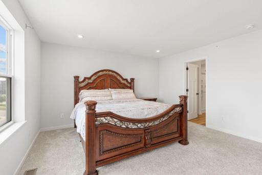 8612 Kenyon Court NE, B, Blaine, MN 55434