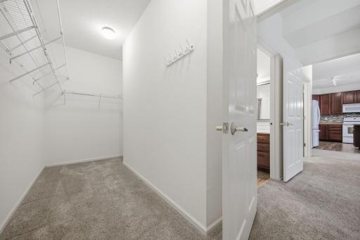 3800 85th Avenue N, 112, Minneapolis, MN 55443