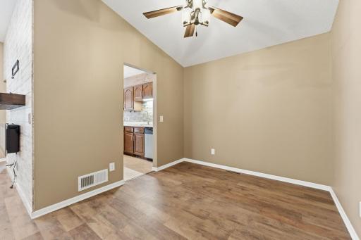 3737 Gershwin Lane N, Saint Paul, MN 55128