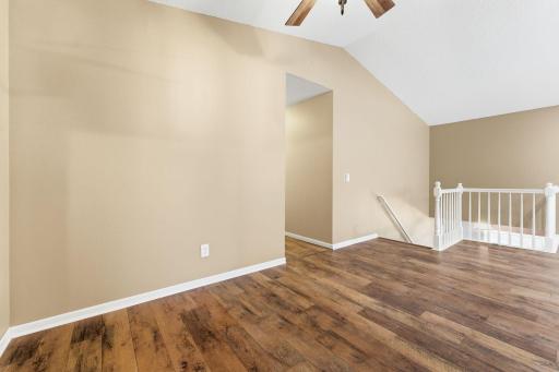 3737 Gershwin Lane N, Saint Paul, MN 55128