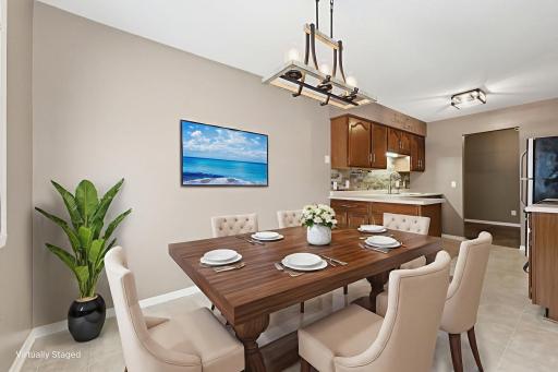 14-web-or-mls-DSC08144 virtually staged.jpeg