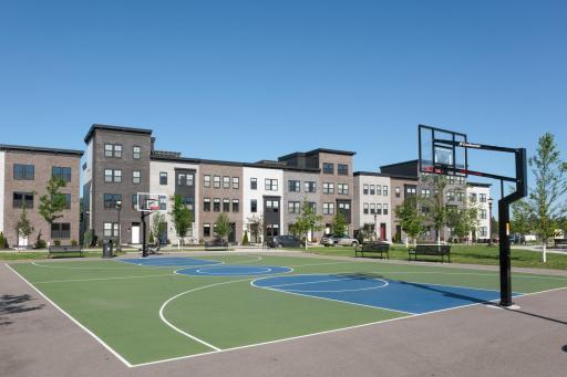 909 Mount Curve Boulevard, I, Saint Paul, MN 55116