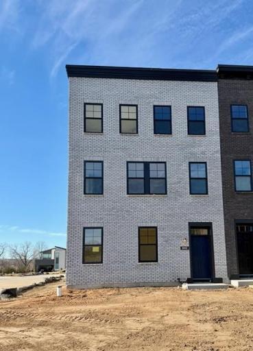 Exterior of 909 Mount Curve Blvd #I - Jetwood