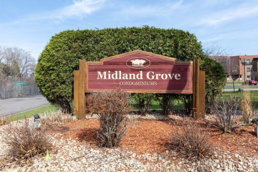 2210 Midland Grove Road, 209, Saint Paul, MN 55113