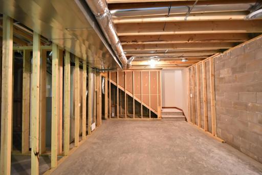 2031 20th Street E, Zumbrota, MN 55992