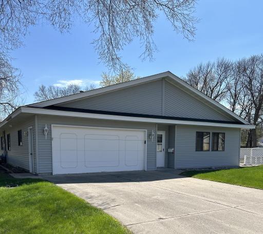 555 Graham Street SW, Hutchinson, MN 55350