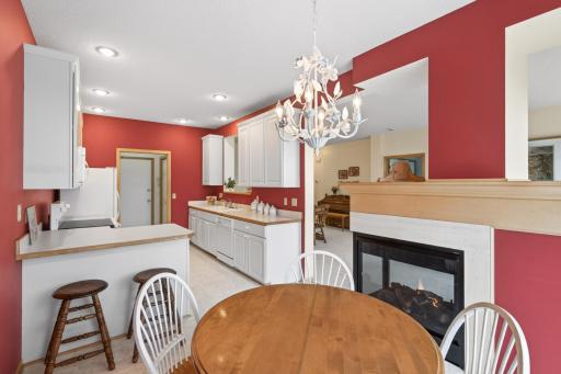 3739 Lawndale Lane N, Minneapolis, MN 55446