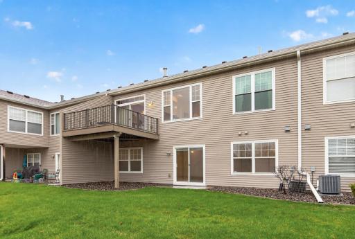 3739 Lawndale Lane N, Minneapolis, MN 55446