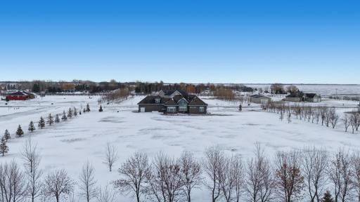 7179 37th Street N, Moorhead, MN 56560