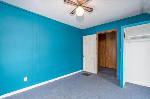 130 1st Street N, Waterville, MN 56096
