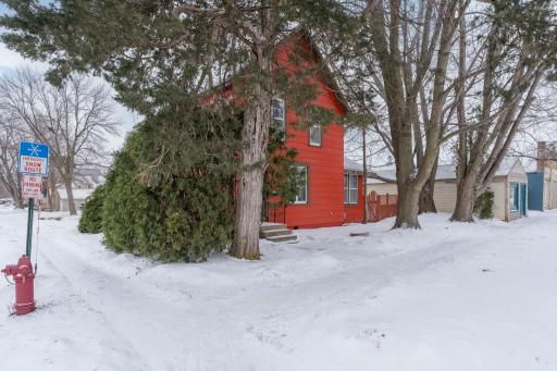130 1st Street N, Waterville, MN 56096