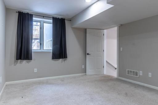 3945 169th Lane NW, Andover, MN 55304