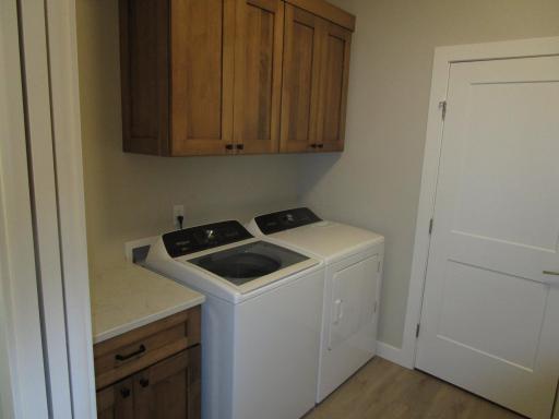 803 3rd Avenue NW, Pine Island, MN 55963