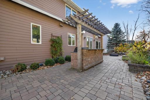 2449 Salem Heights Lane SW, Rochester, MN 55902
