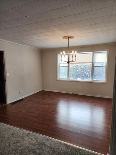 Dining Room - Copy.jpg