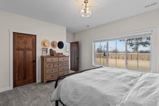 300 Pine Drive, Hankinson, ND 58041