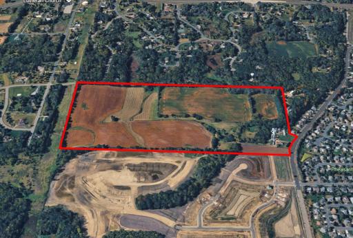 2468 Valley View Aerial 3.jpg