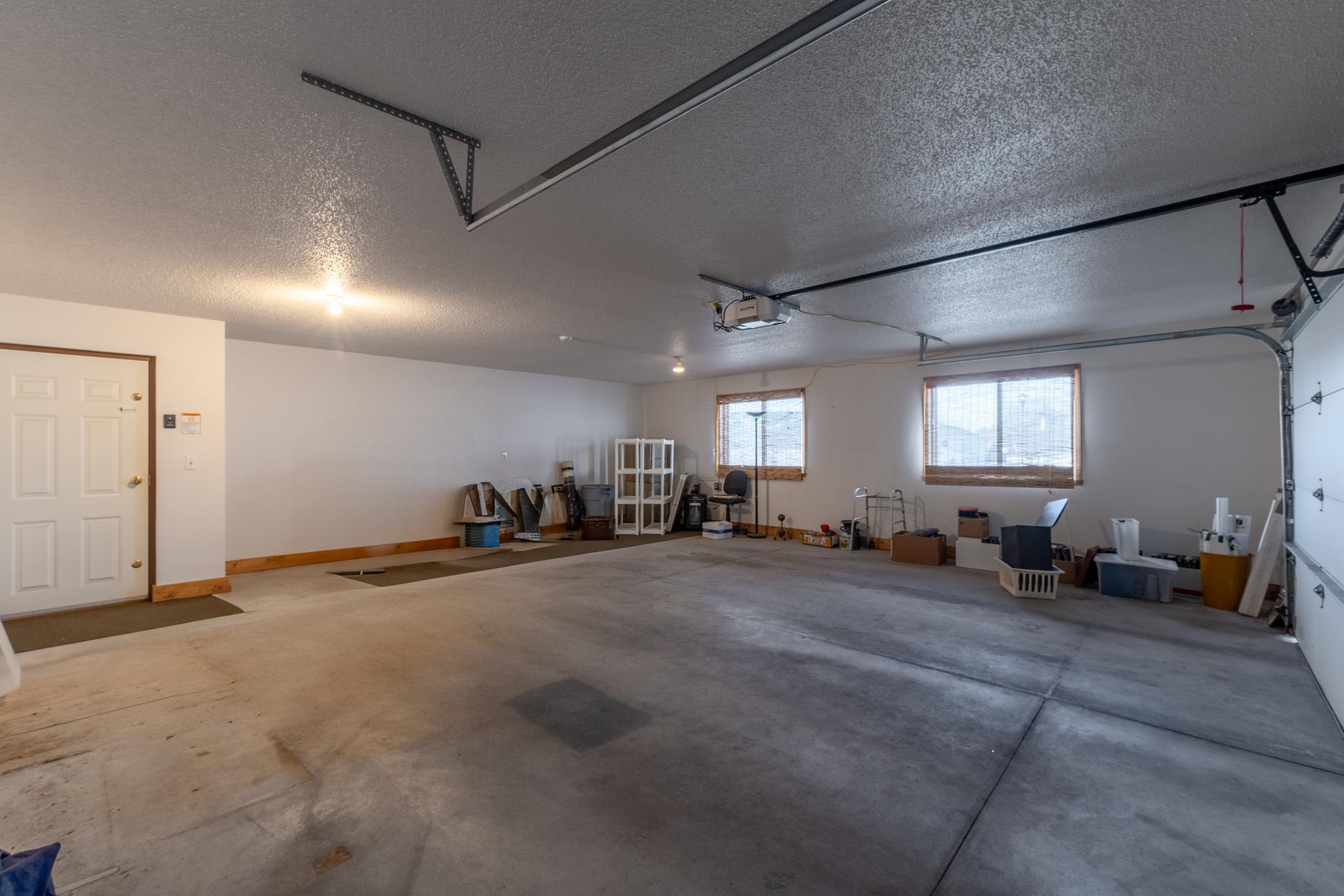 Garage.jpg
