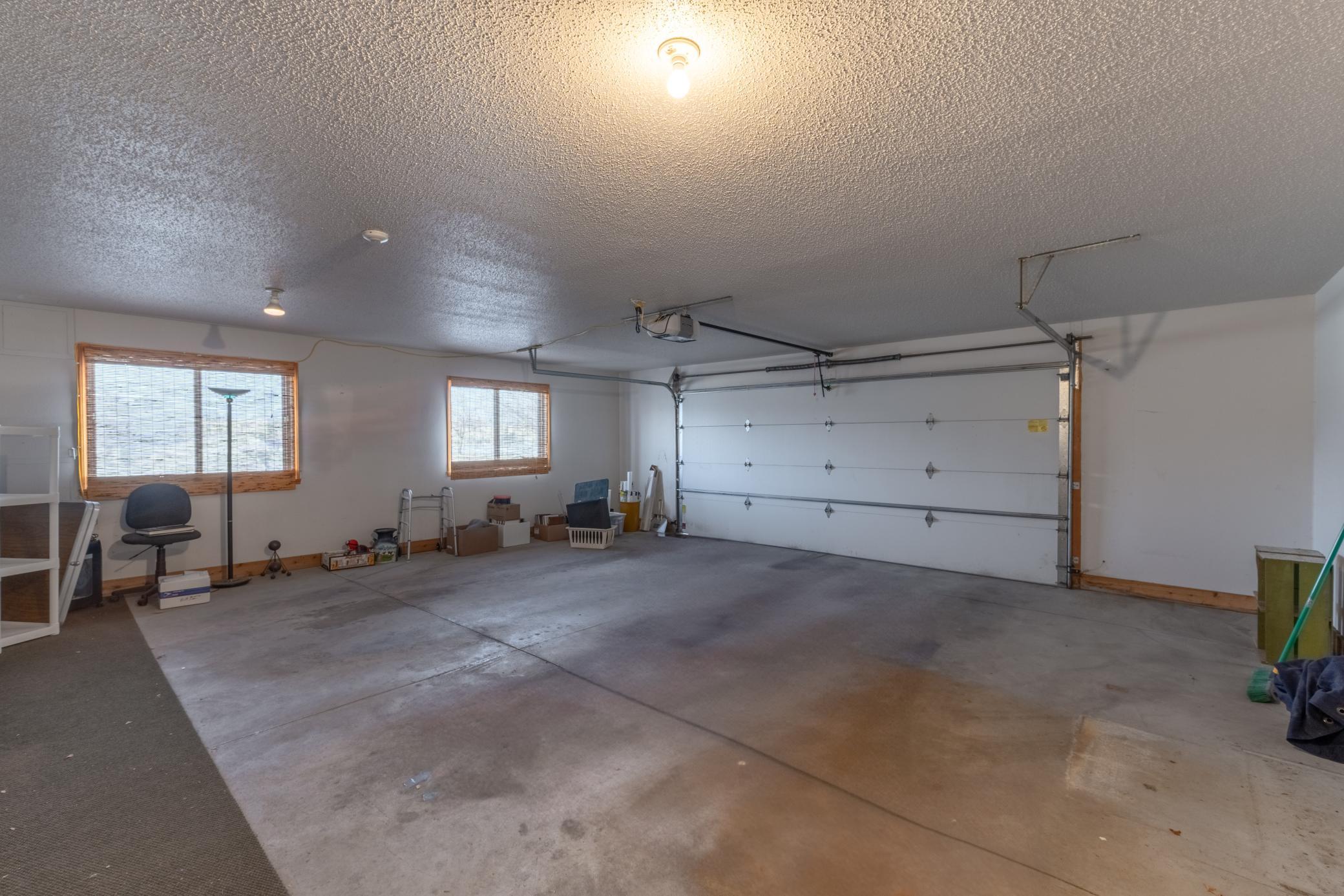 Garage.jpg