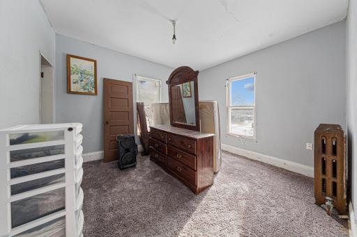 215 Front Street E, Redwood Falls, MN 56283