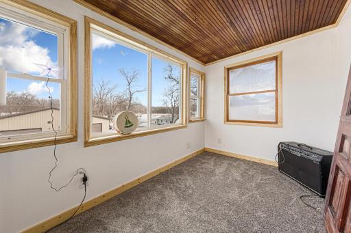 215 Front Street E, Redwood Falls, MN 56283