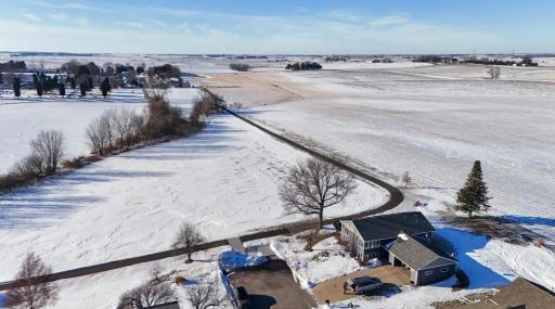 210 8th Avenue NW, Plainview, MN 55964