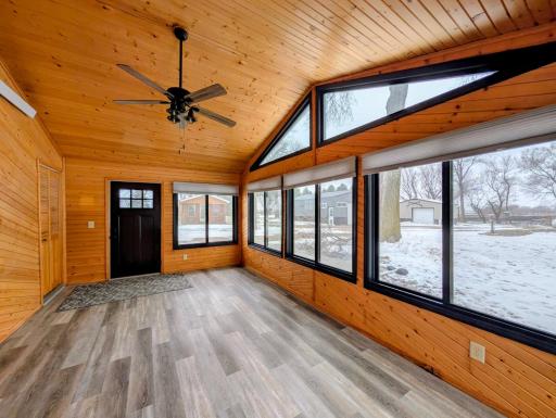 6005 30th Avenue SW, Montevideo, MN 56265