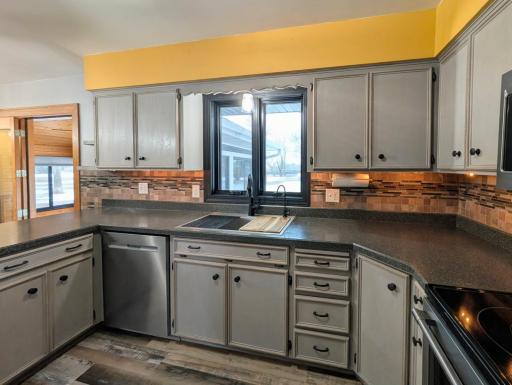 6005 30th Avenue SW, Montevideo, MN 56265