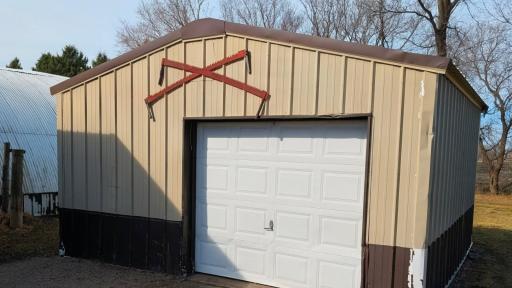 6005 30th Avenue SW, Montevideo, MN 56265