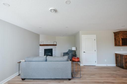 5542 Cannon Dale Court, Red Wing, MN 55066