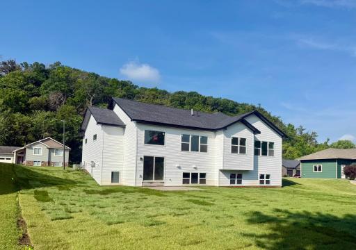 5542 Cannon Dale Court, Red Wing, MN 55066