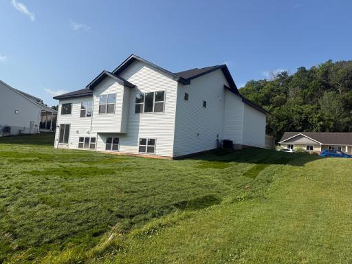5542 Cannon Dale Court, Red Wing, MN 55066