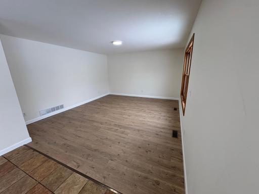 2424 Briar Oakes Boulevard, Monticello, MN 55362