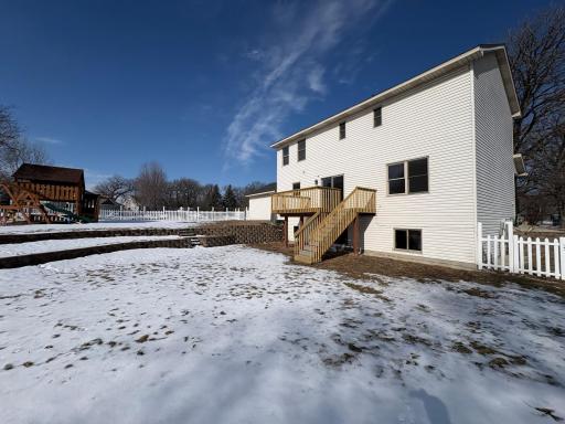 2424 Briar Oakes Boulevard, Monticello, MN 55362