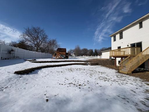 2424 Briar Oakes Boulevard, Monticello, MN 55362