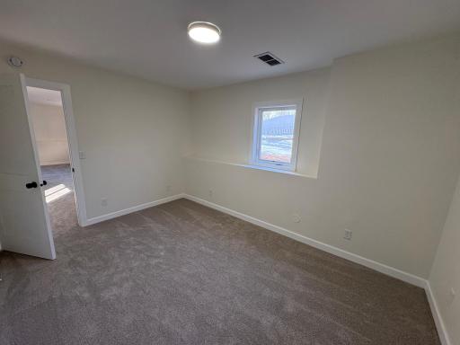 2424 Briar Oakes Boulevard, Monticello, MN 55362