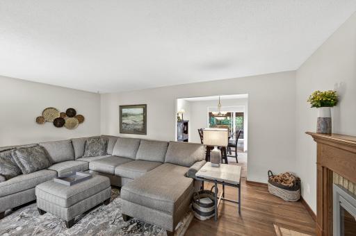 5512 Hillside Court, Edina, MN 55439