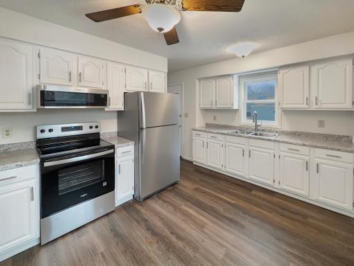 6648 4th Street N, Saint Paul, MN 55128