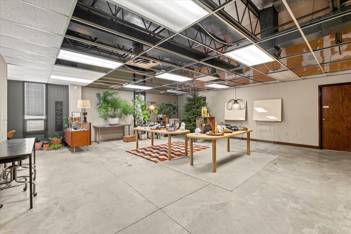 04-201 Ohio St-0004.jpg