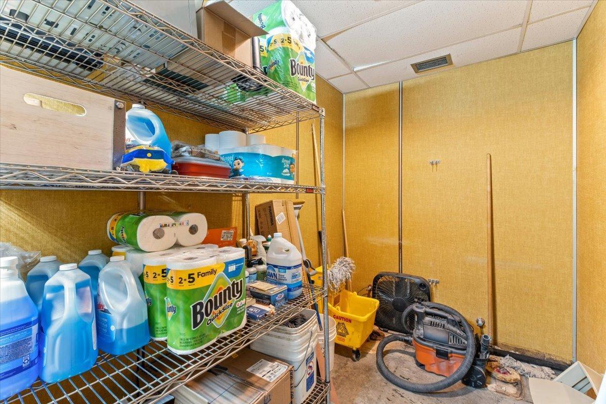 27-201 Ohio St-0027.jpg