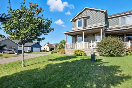 1108 Mockingbird Loop, Sartell, MN 56377