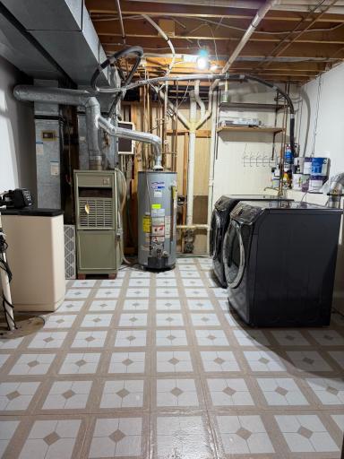 Spacious Laundry/Utility room