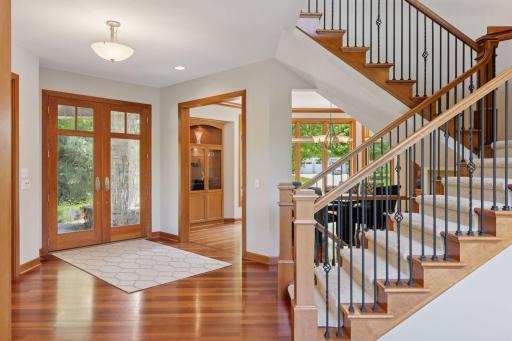 9726 Whistling Valley Road, Lake Elmo, MN 55042