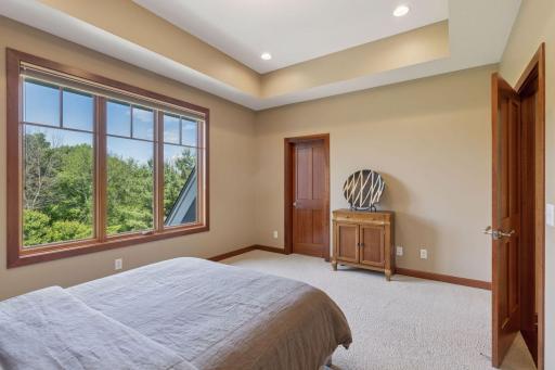 9726 Whistling Valley Road, Lake Elmo, MN 55042