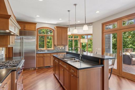 9726 Whistling Valley Road, Lake Elmo, MN 55042
