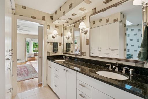100 Black Oaks Lane N, Wayzata, MN 55391