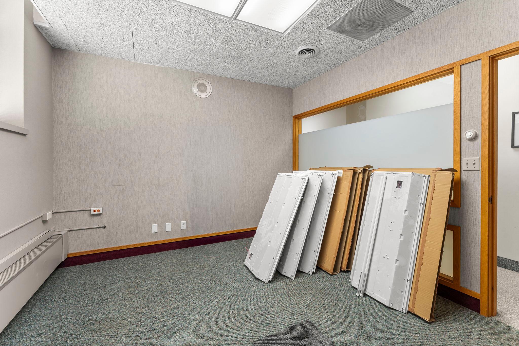 44-web-or-mls-102 N Washington St-188.jpg