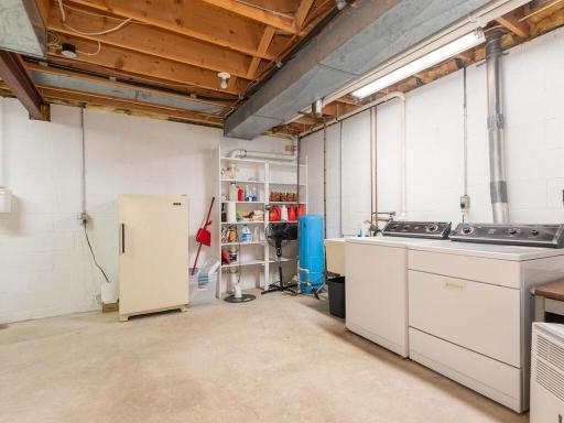 1760 Mt Hope Rd Carver MN 55315 USA-028-031-Mt Hope Rd Carver26-MLS_Size.jpg