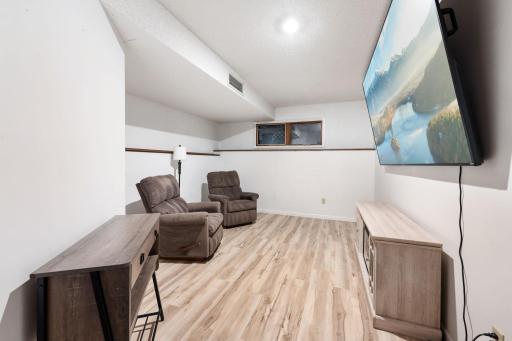 7686 Blackwell Court N, Inver Grove Heights, MN 55076